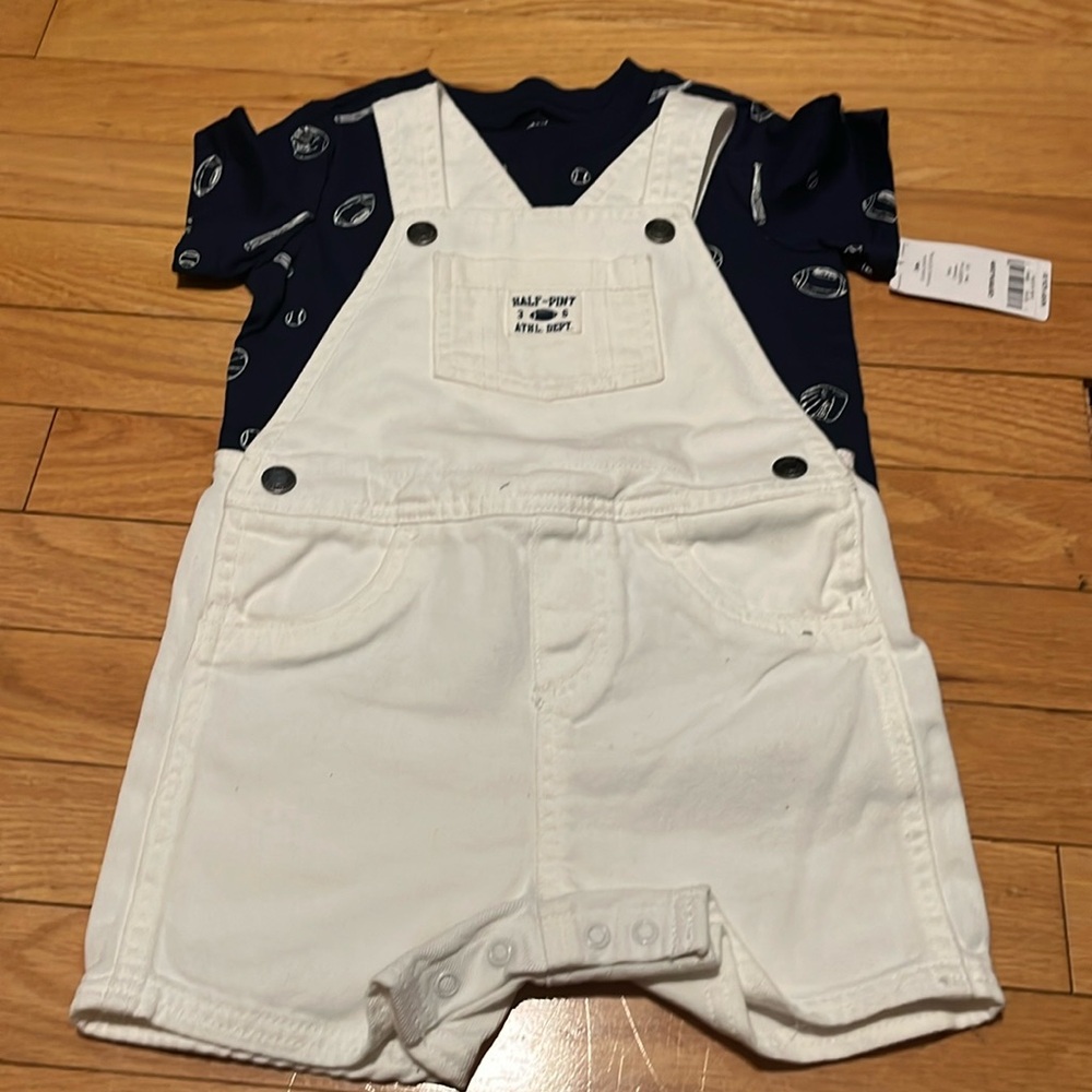 NWT Carter’s 2 piece overall set